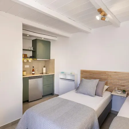 Apartamento Alpha Rooftop, Cozy With Town View